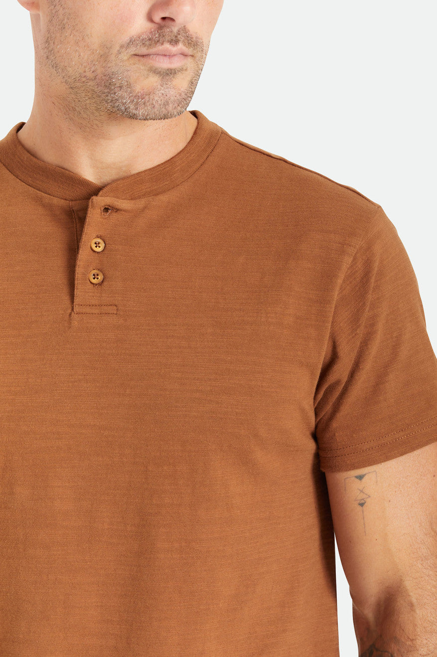 Brixton Basic Slub S/S Henley Maglieria Uomo Marroni | 379IPBTJZ